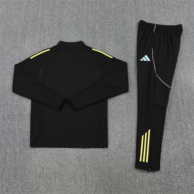 25/26 Juventus Black Half Zipper Tracksuit - Image 6