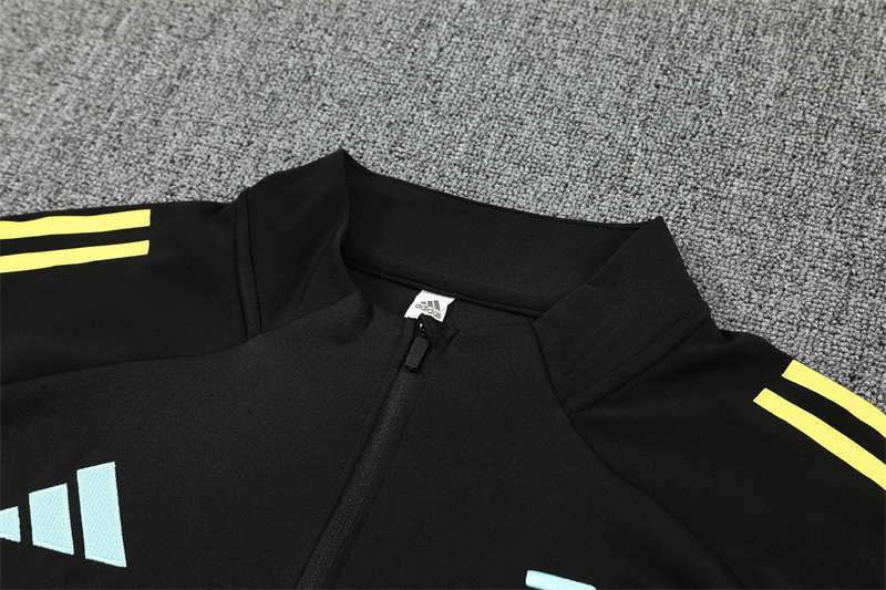 25/26 Juventus Black Half Zipper Tracksuit - Image 3